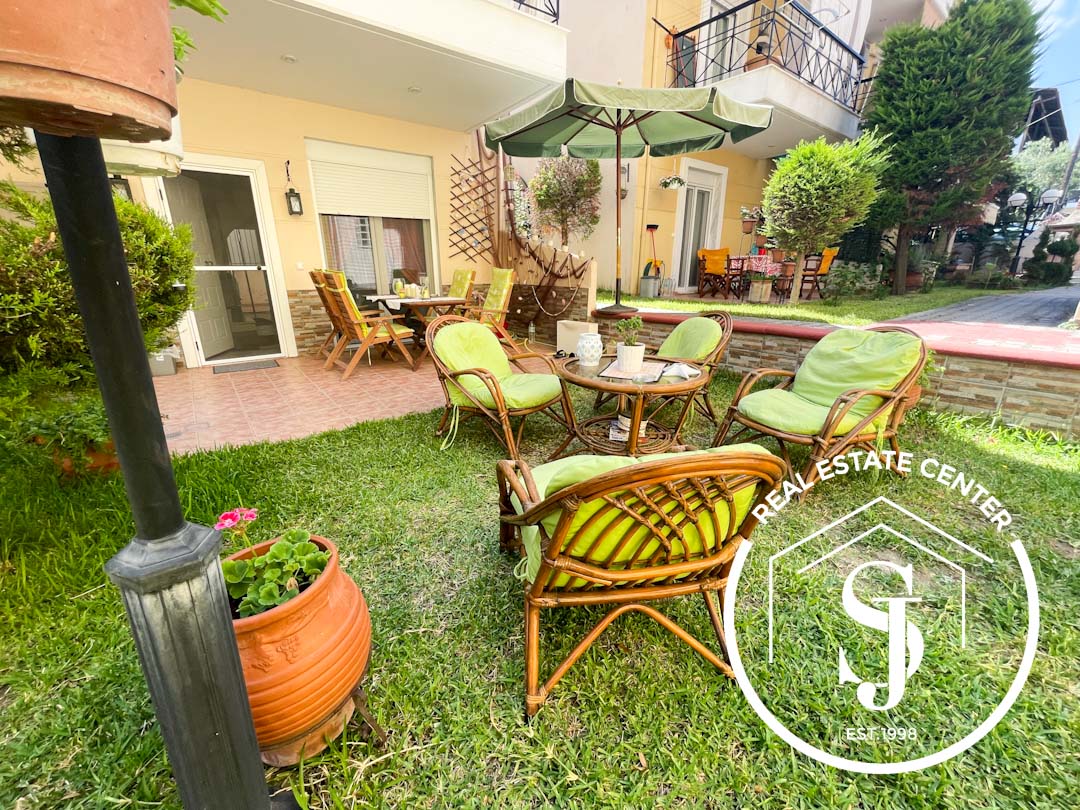 Maisonette With Private Small Garden, Close To The Beach!!